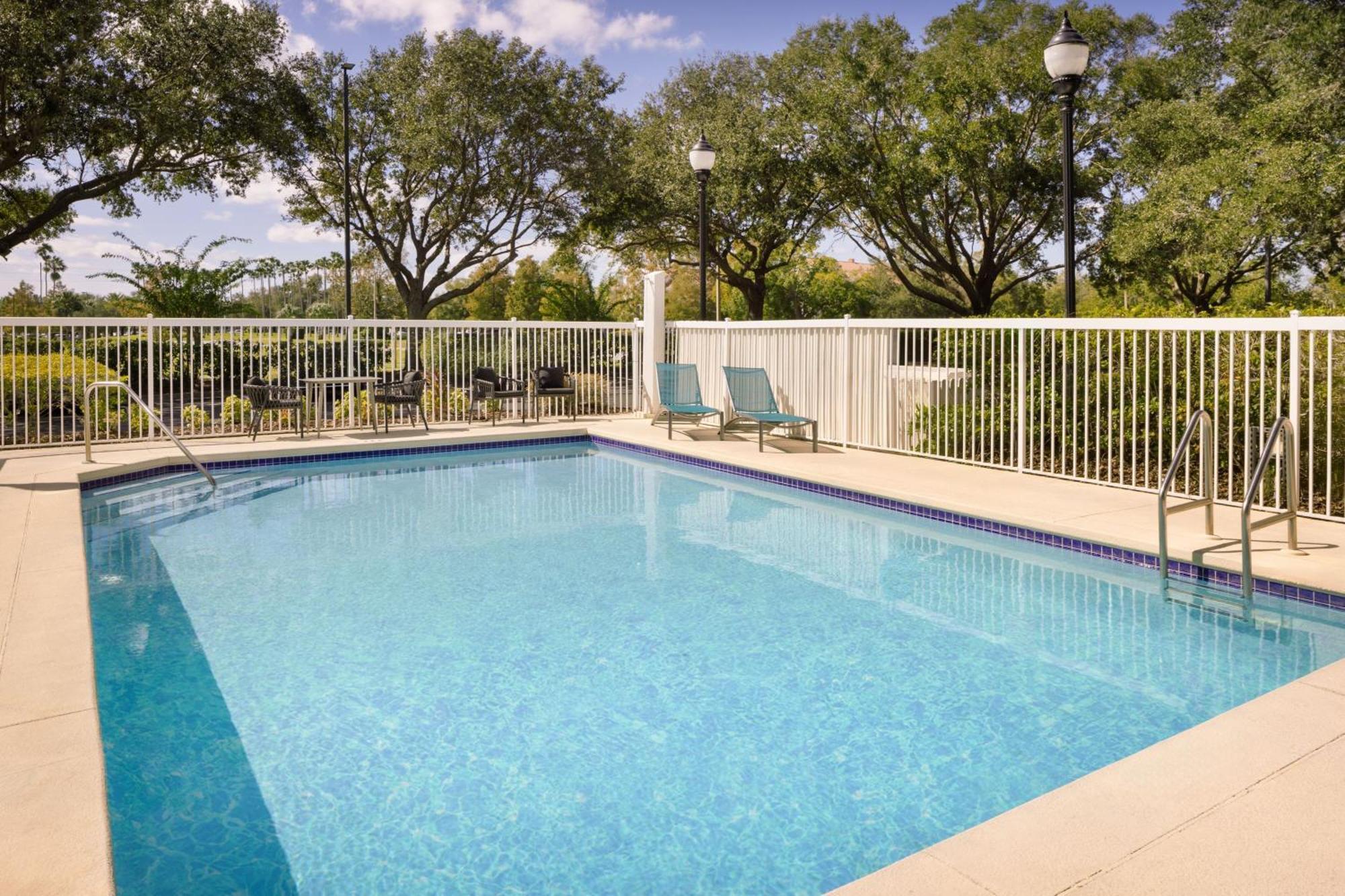 Towneplace Suites By Marriott Orlando East/Ucf Area Alafaya Exterior photo